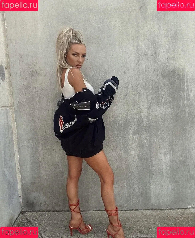 Holly Stocks Onlyfans Photo Gallery 