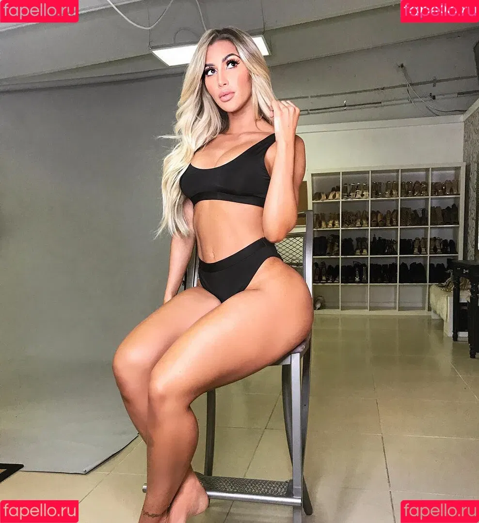 Claudia Sampedro Onlyfans Photo Gallery 