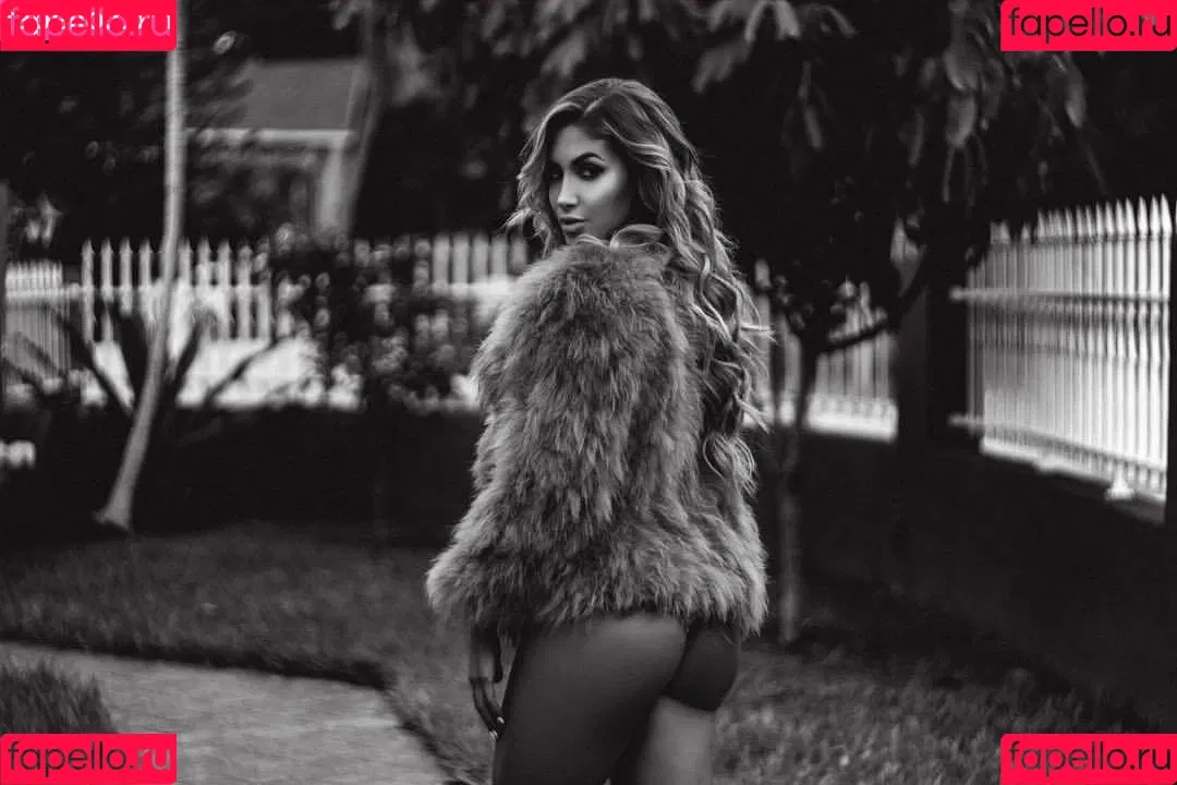 Claudia Sampedro Onlyfans Photo Gallery 