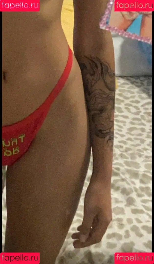 Curlysara Onlyfans Photo Gallery 