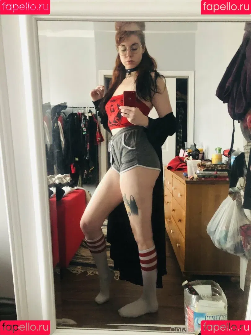 yubaba_yaga Onlyfans Photo Gallery 
