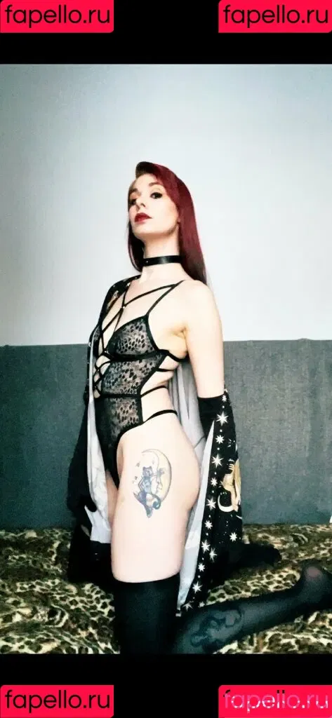 yubaba_yaga Onlyfans Photo Gallery 