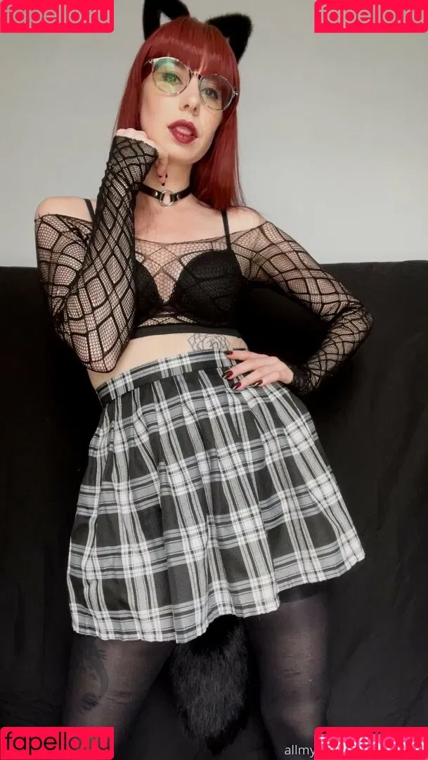 yubaba_yaga Onlyfans Photo Gallery 