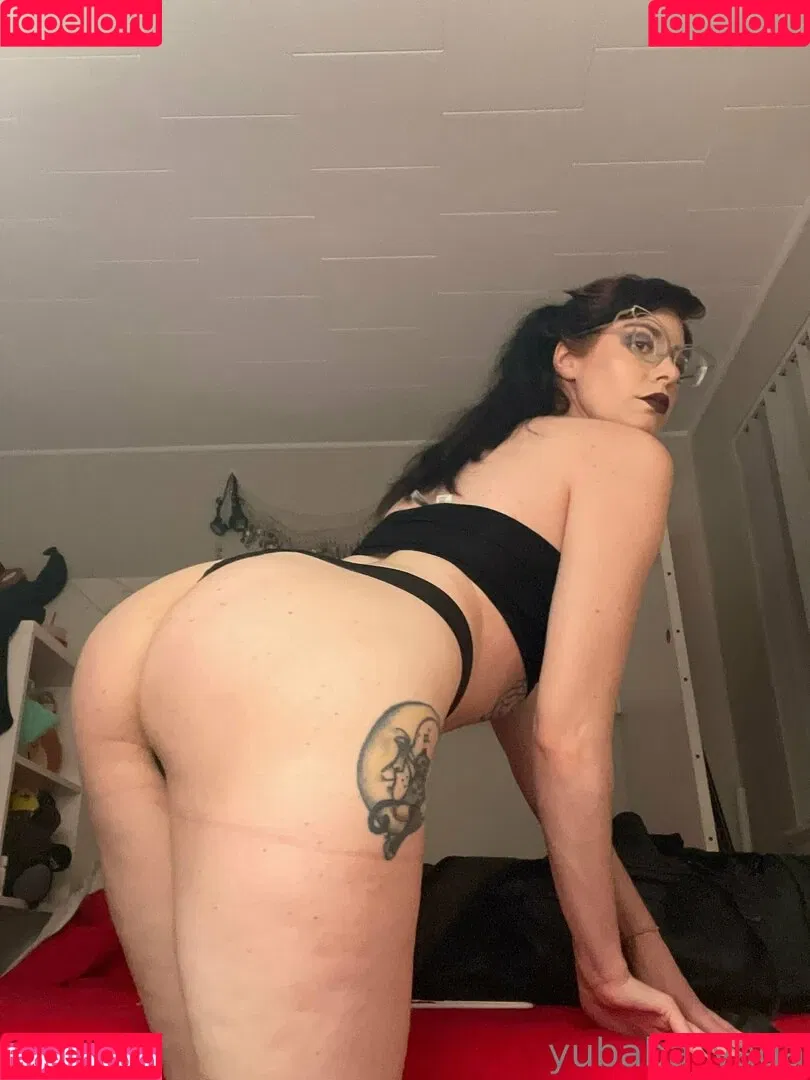 yubaba_yaga Onlyfans Photo Gallery 