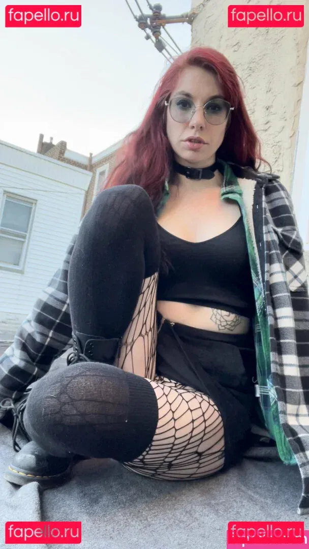 yubaba_yaga Onlyfans Photo Gallery 