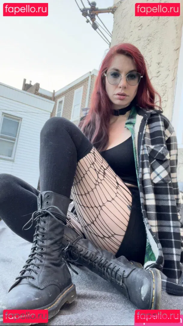 yubaba_yaga Onlyfans Photo Gallery 