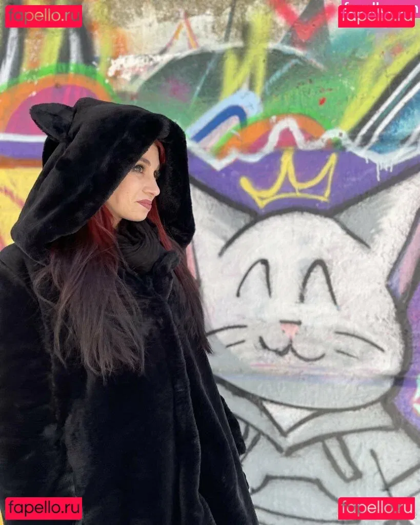 yubaba_yaga Onlyfans Photo Gallery 