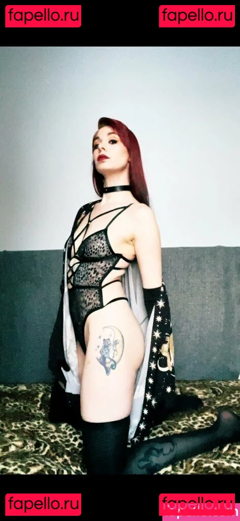 yubaba_yaga Onlyfans Photo Gallery 