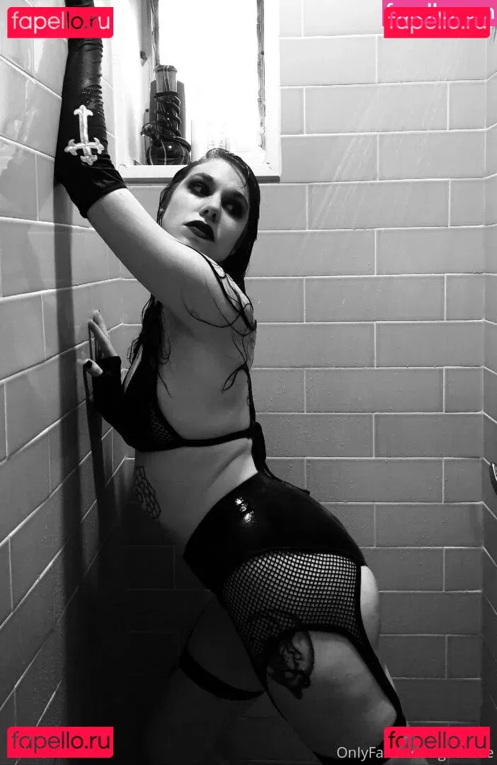 yubaba_yaga Onlyfans Photo Gallery 