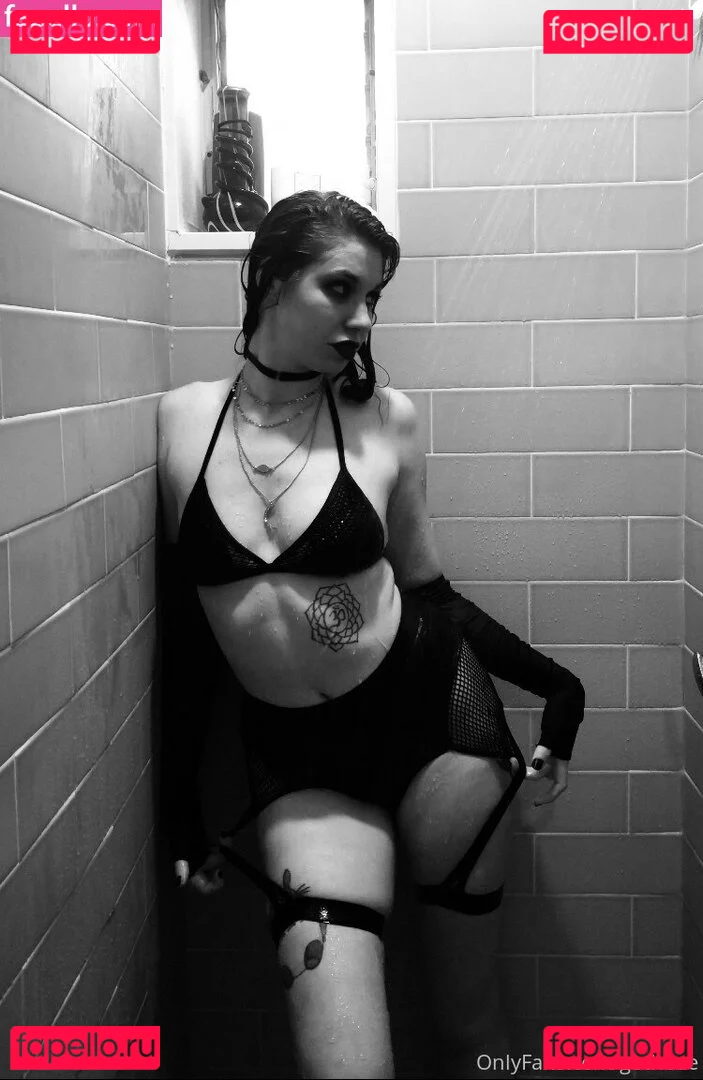 yubaba_yaga Onlyfans Photo Gallery 