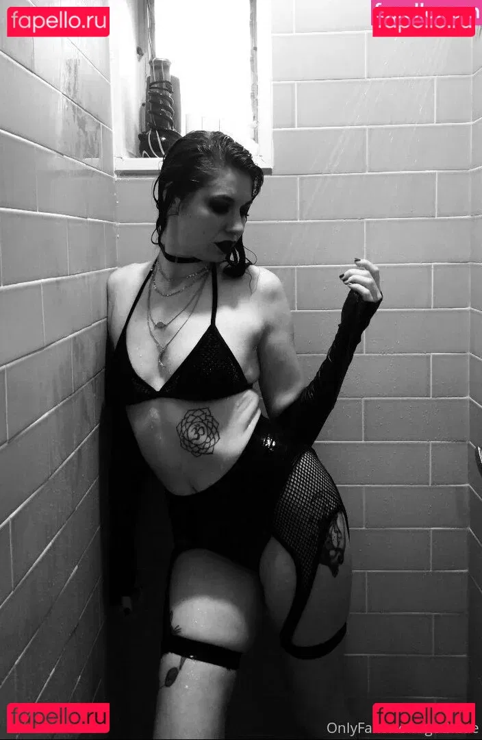 yubaba_yaga Onlyfans Photo Gallery 