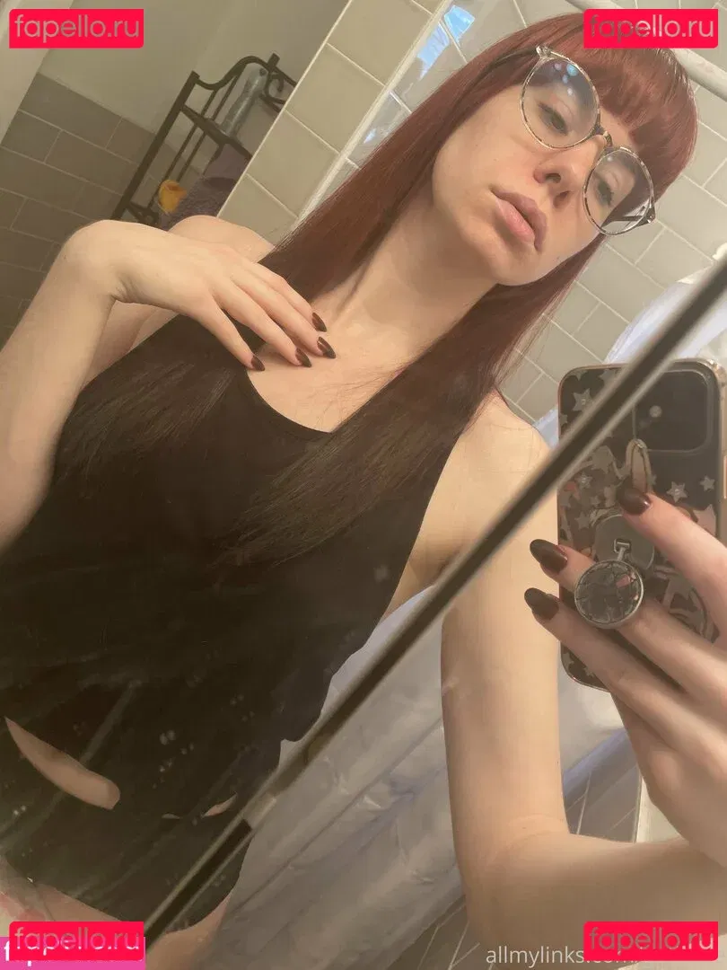 yubaba_yaga Onlyfans Photo Gallery 