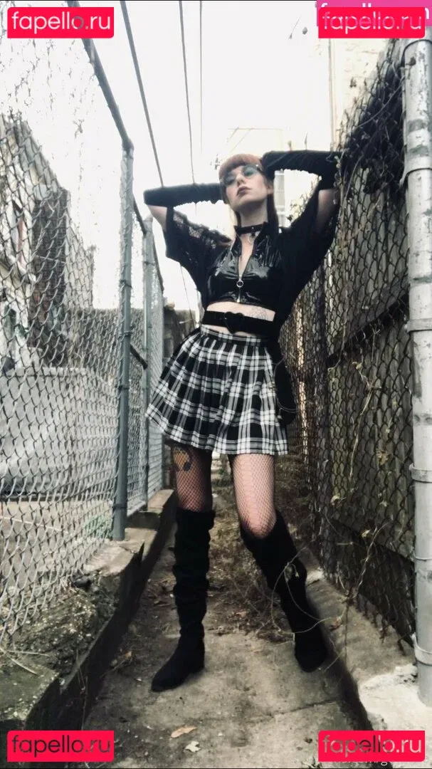 yubaba_yaga Onlyfans Photo Gallery 