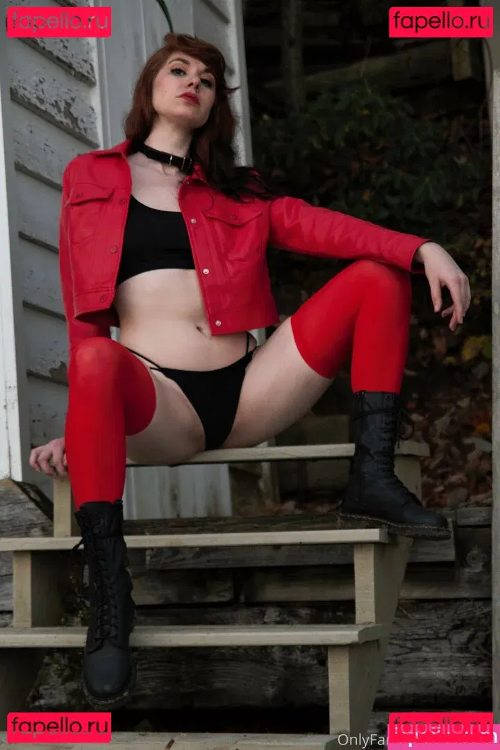 yubaba_yaga Onlyfans Photo Gallery 