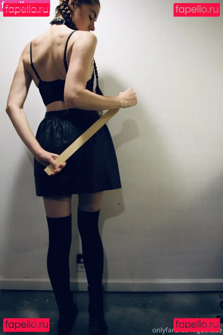 yubaba_yaga Onlyfans Photo Gallery 