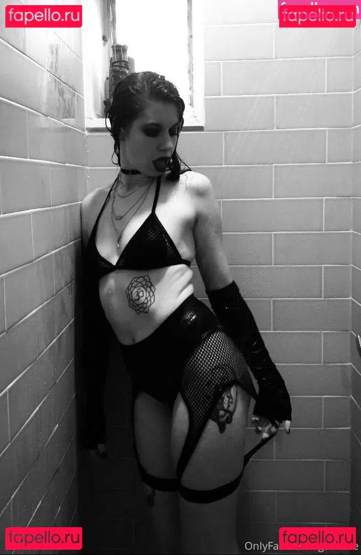 yubaba_yaga Onlyfans Photo Gallery 