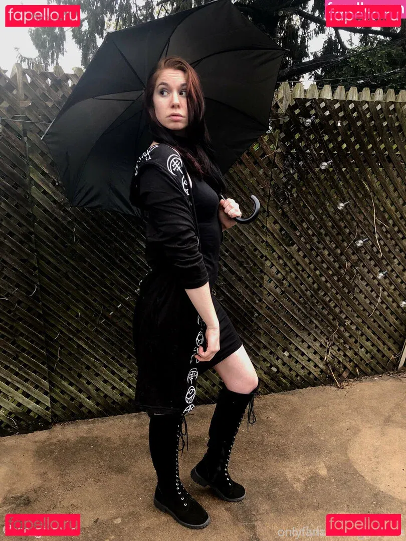 yubaba_yaga Onlyfans Photo Gallery 