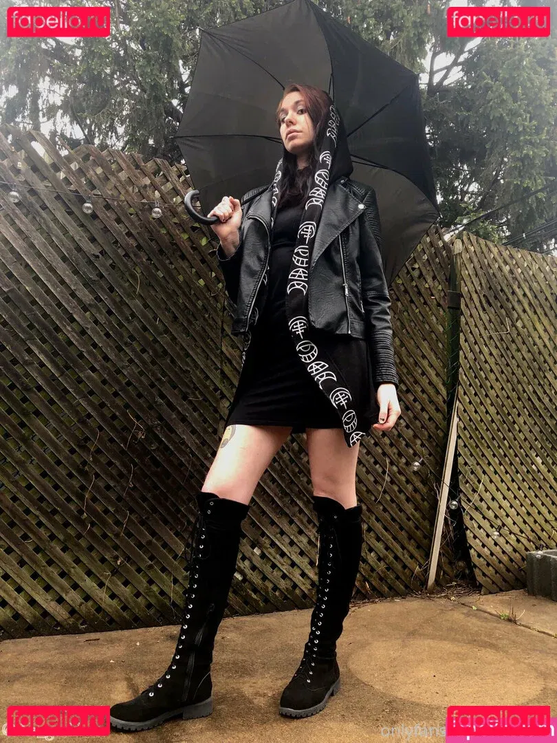 yubaba_yaga Onlyfans Photo Gallery 