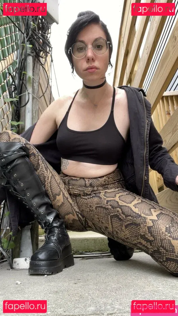 yubaba_yaga Onlyfans Photo Gallery 