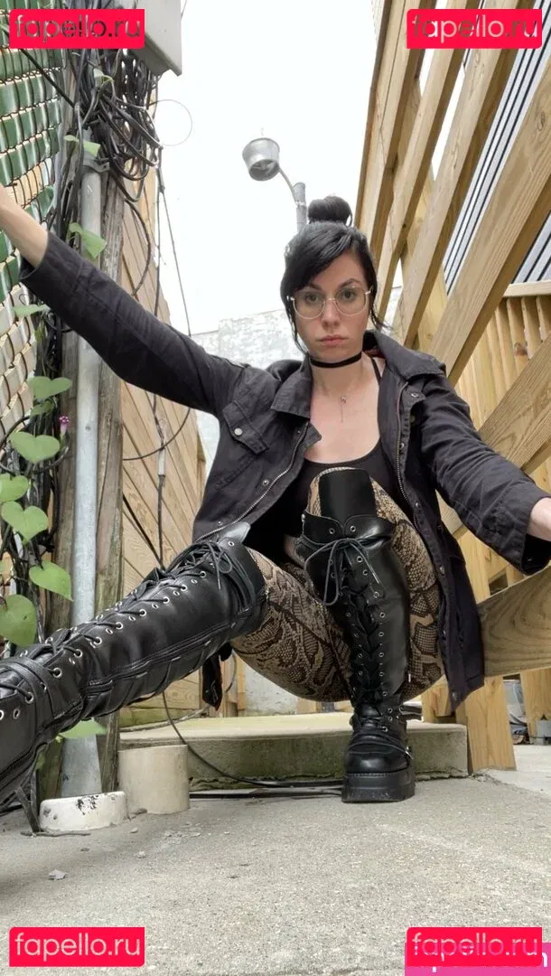 yubaba_yaga Onlyfans Photo Gallery 