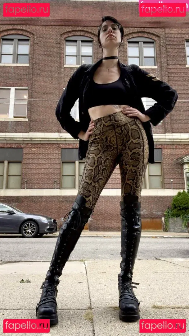 yubaba_yaga Onlyfans Photo Gallery 