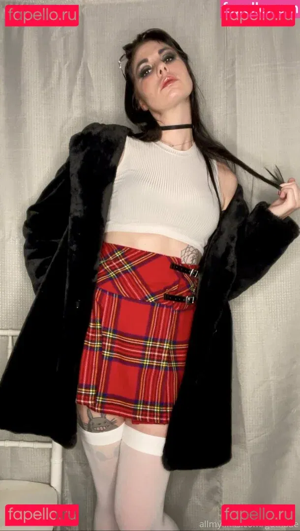 yubaba_yaga Onlyfans Photo Gallery 