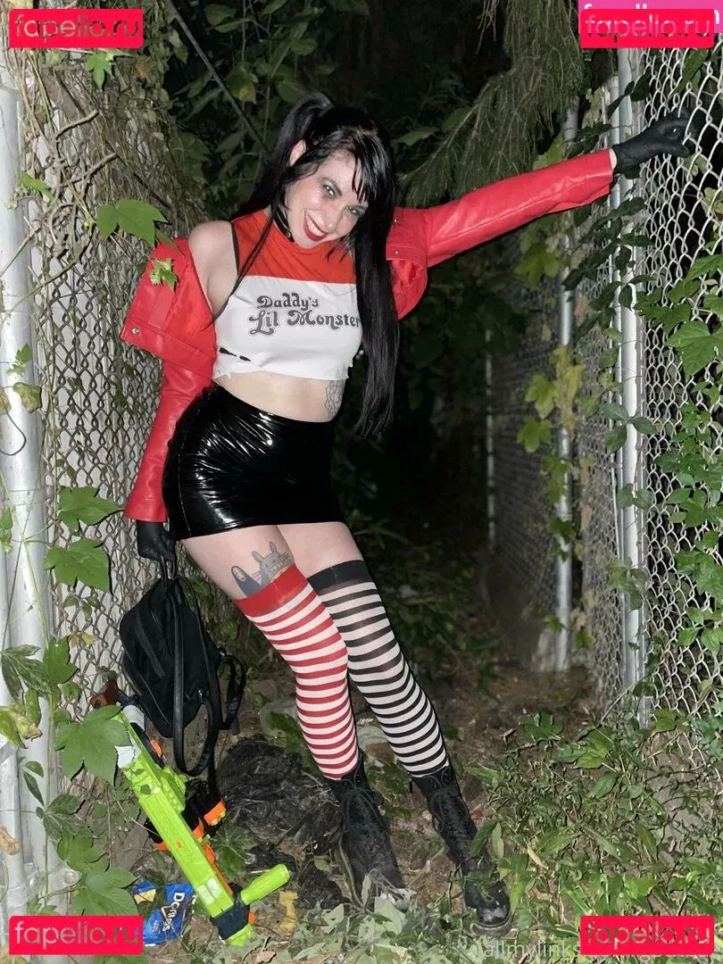 yubaba_yaga Onlyfans Photo Gallery 