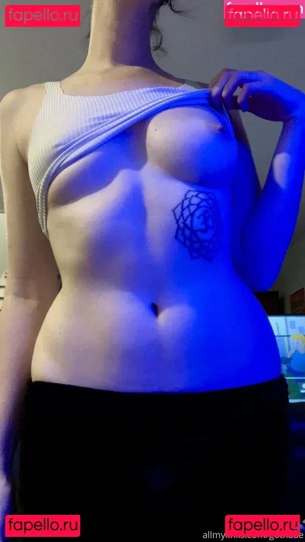 yubaba_yaga Onlyfans Photo Gallery 