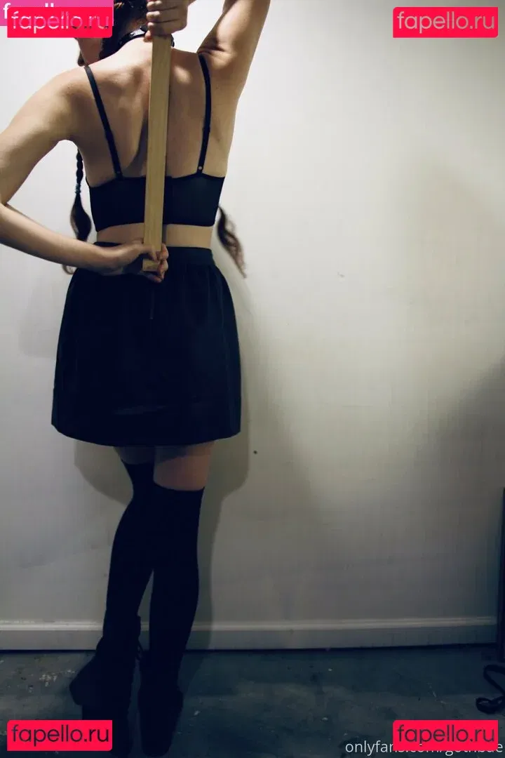 yubaba_yaga Onlyfans Photo Gallery 