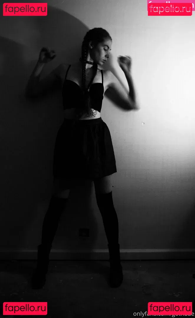 yubaba_yaga Onlyfans Photo Gallery 