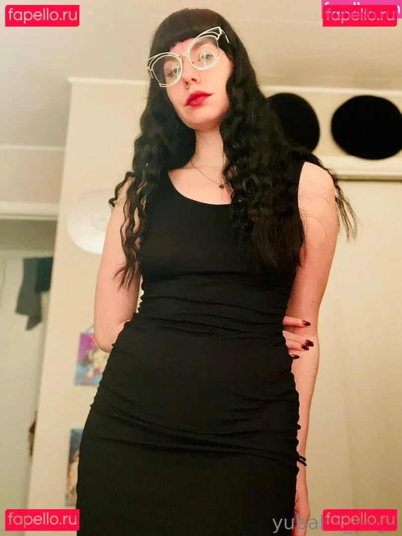 yubaba_yaga Onlyfans Photo Gallery 