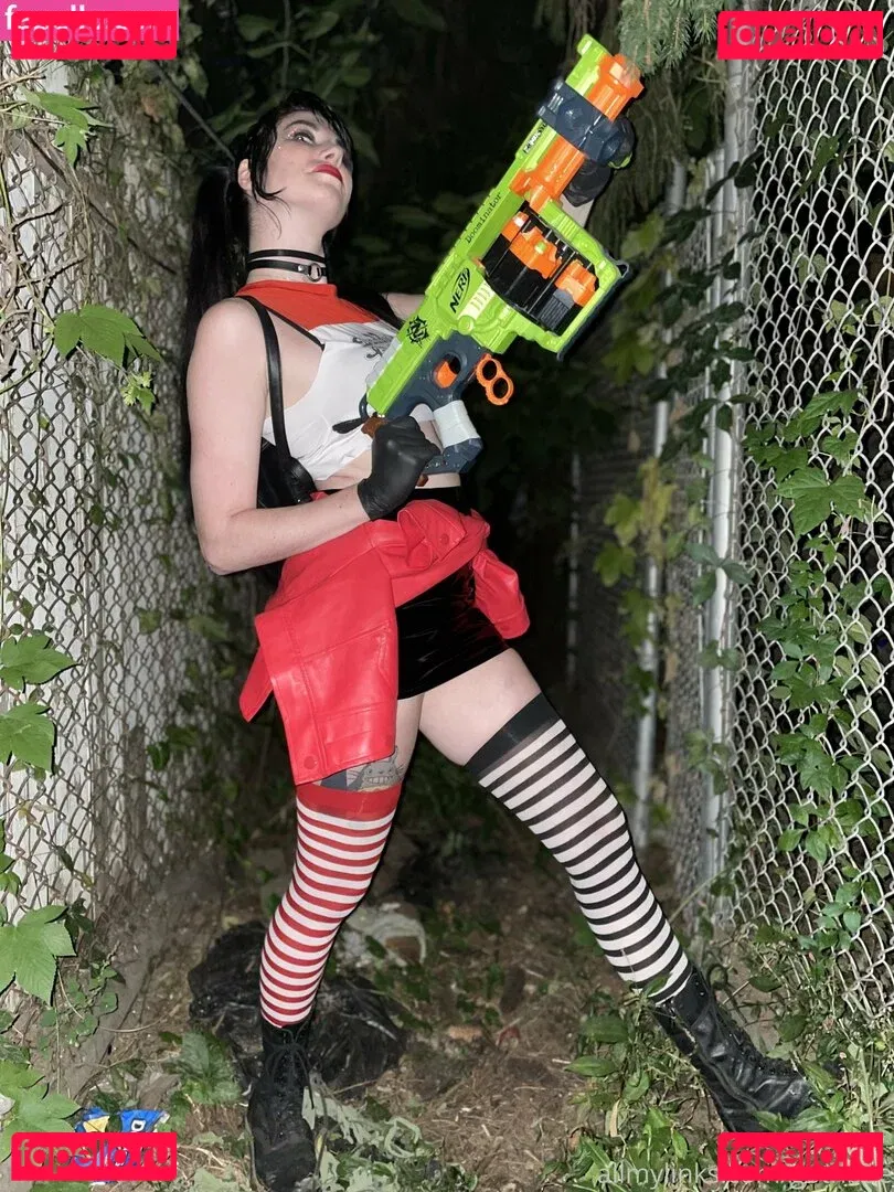 yubaba_yaga Onlyfans Photo Gallery 