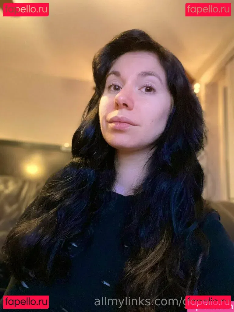 yubaba_yaga Onlyfans Photo Gallery 