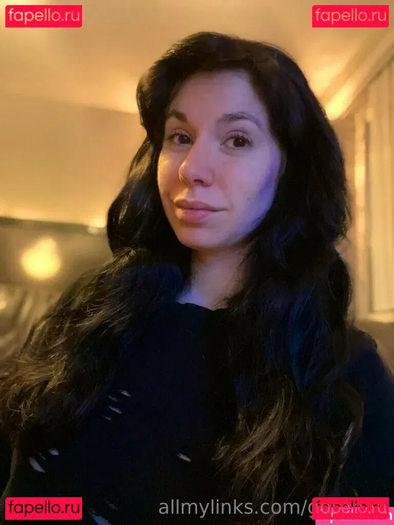 yubaba_yaga Onlyfans Photo Gallery 