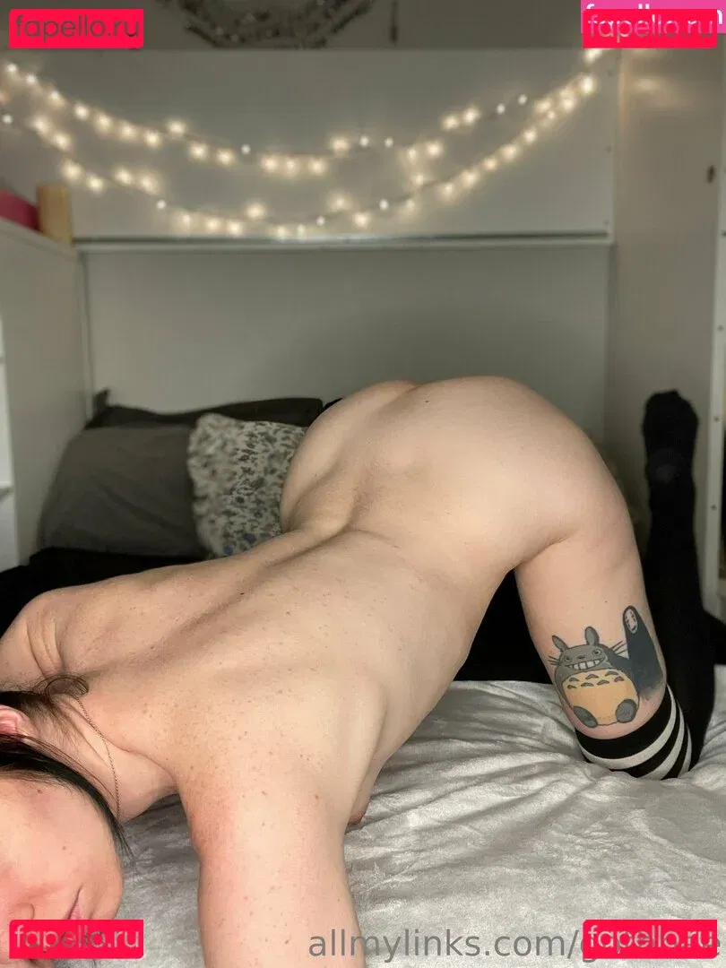 yubaba_yaga Onlyfans Photo Gallery 