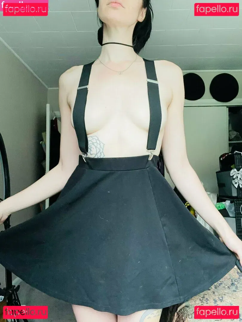 yubaba_yaga Onlyfans Photo Gallery 