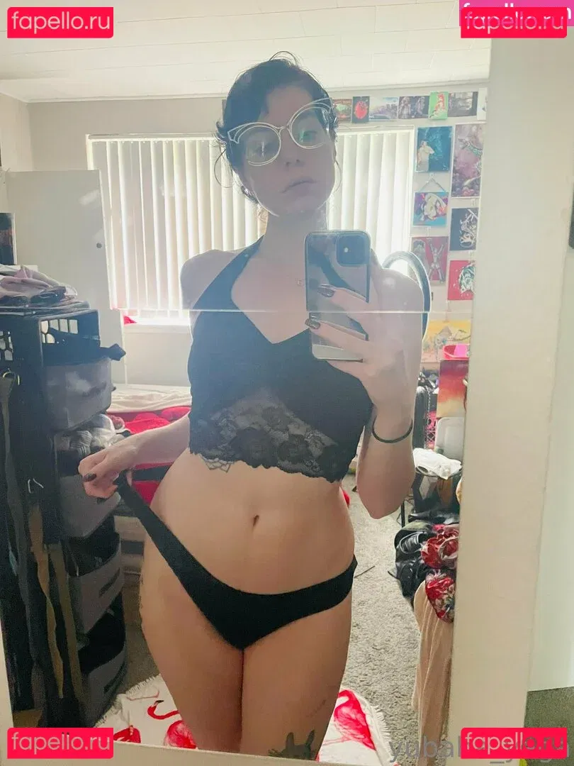 yubaba_yaga Onlyfans Photo Gallery 