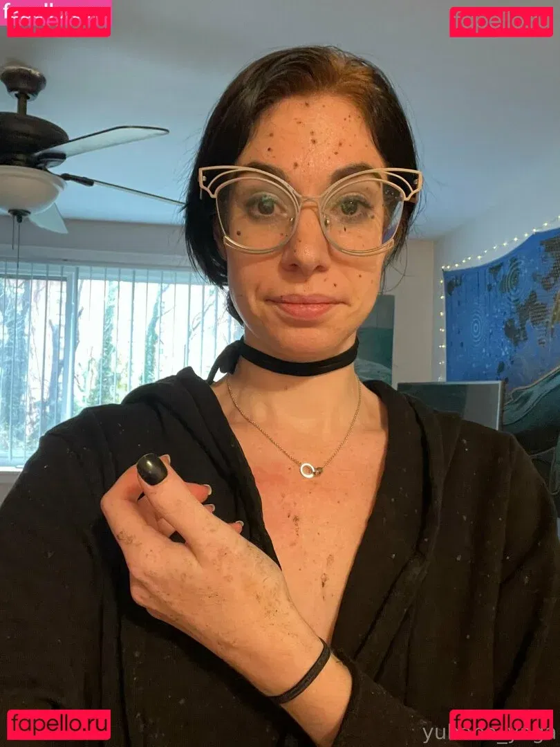 yubaba_yaga Onlyfans Photo Gallery 