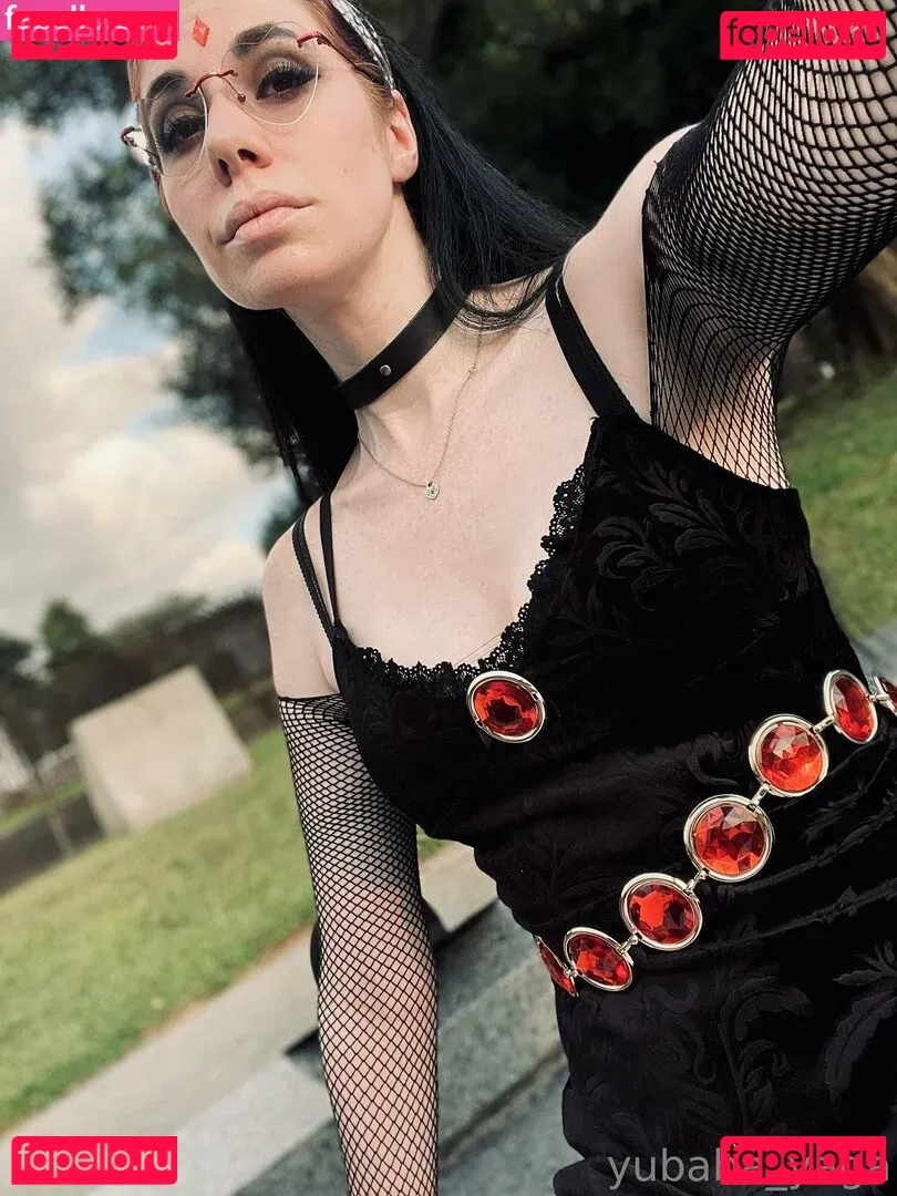 yubaba_yaga Onlyfans Photo Gallery 