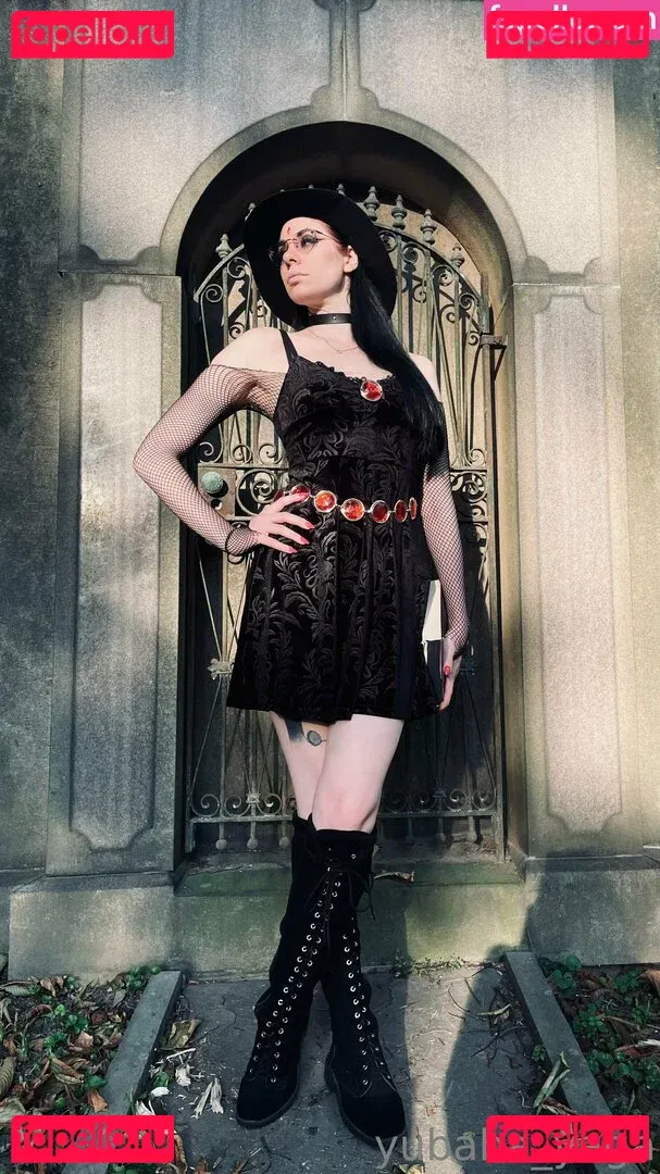 yubaba_yaga Onlyfans Photo Gallery 