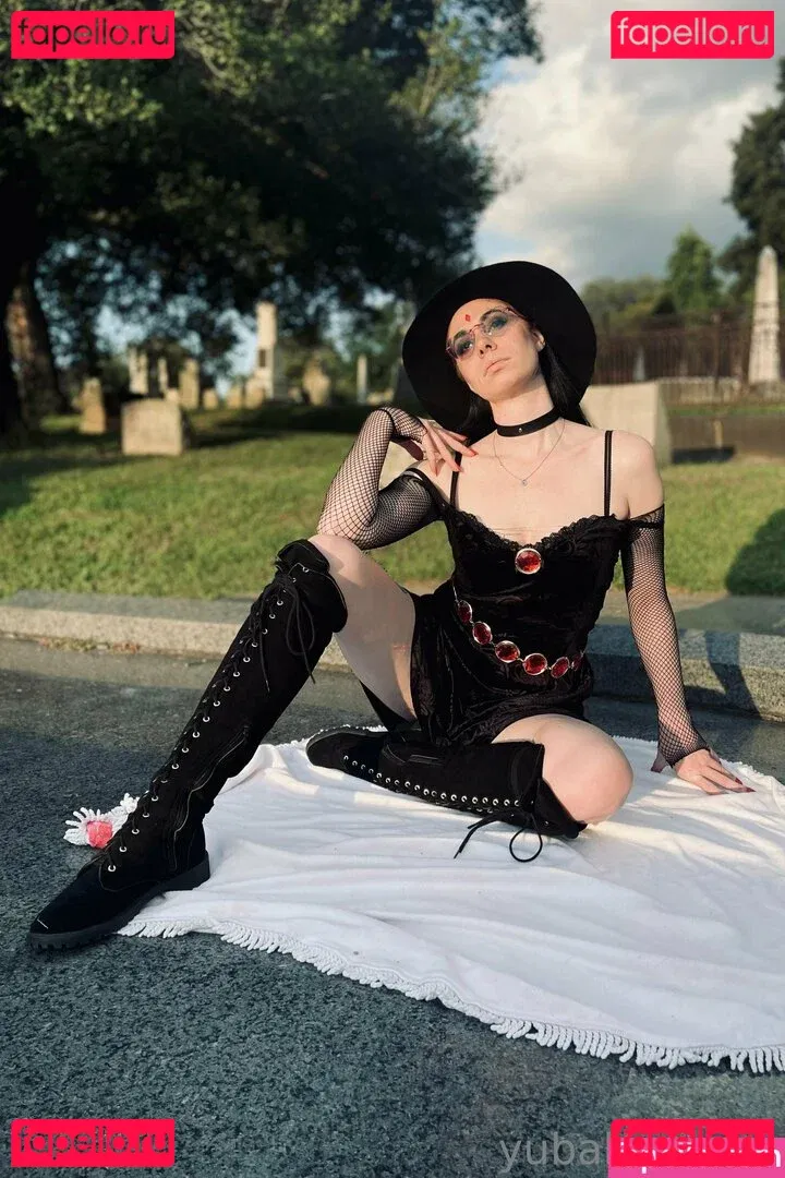 yubaba_yaga Onlyfans Photo Gallery 