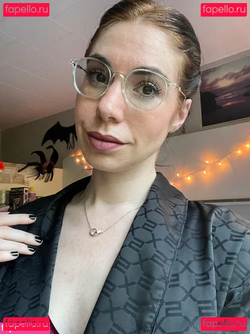 yubaba_yaga Onlyfans Photo Gallery 