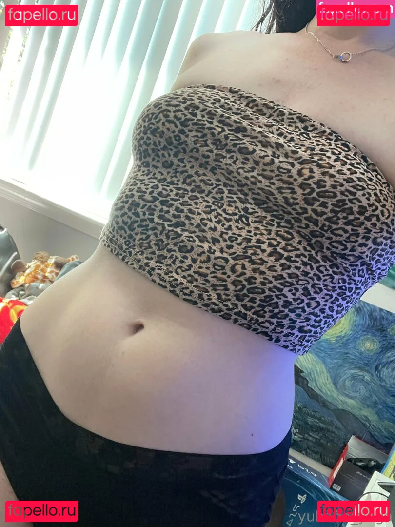 yubaba_yaga Onlyfans Photo Gallery 