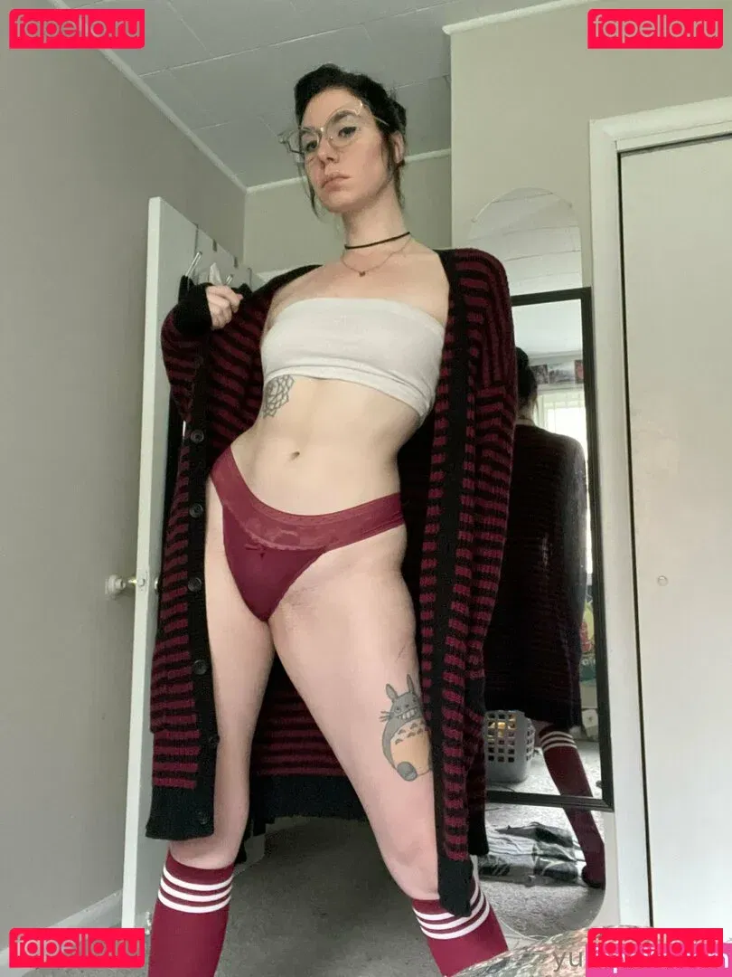 yubaba_yaga Onlyfans Photo Gallery 