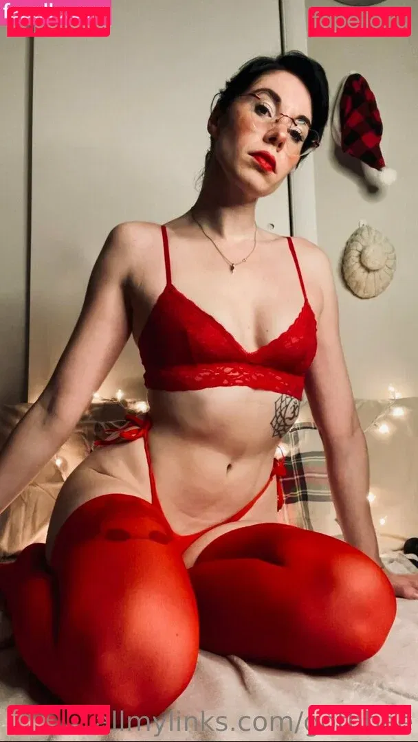 yubaba_yaga Onlyfans Photo Gallery 