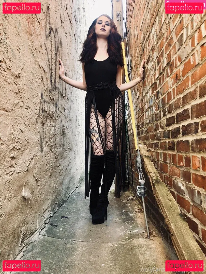 yubaba_yaga Onlyfans Photo Gallery 