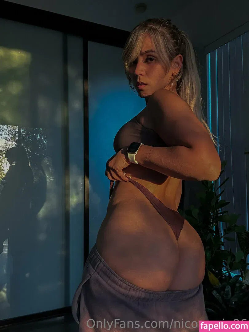 nicomarie96 Onlyfans Photo Gallery 