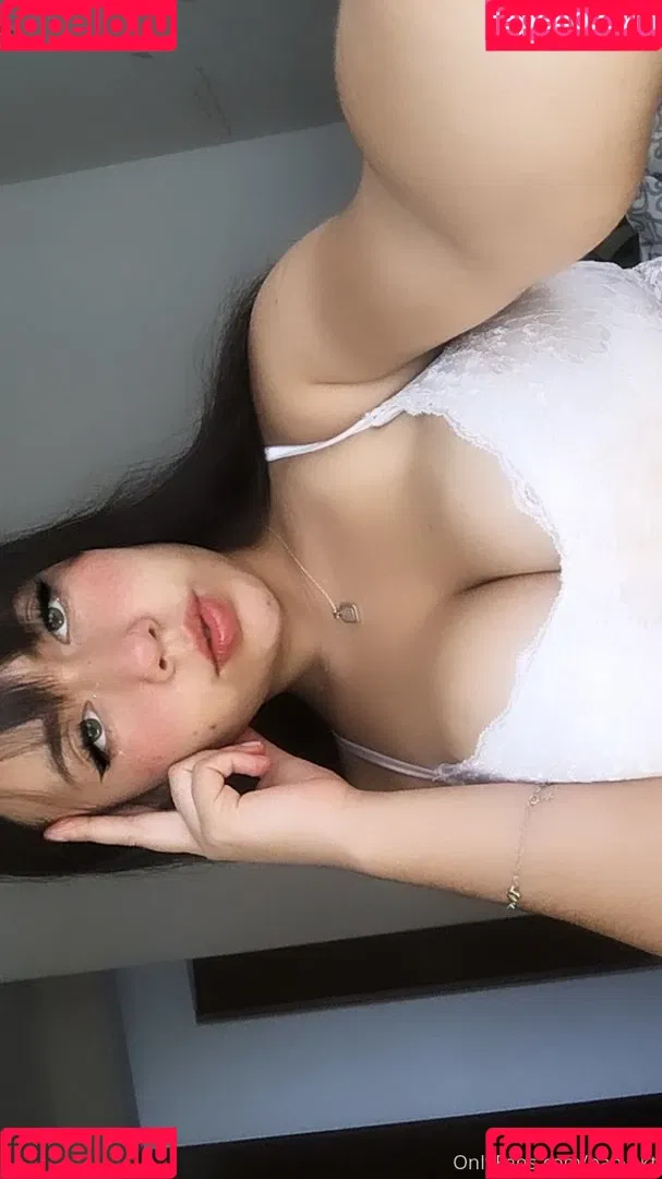 Baby Waifu Onlyfans Photo Gallery 