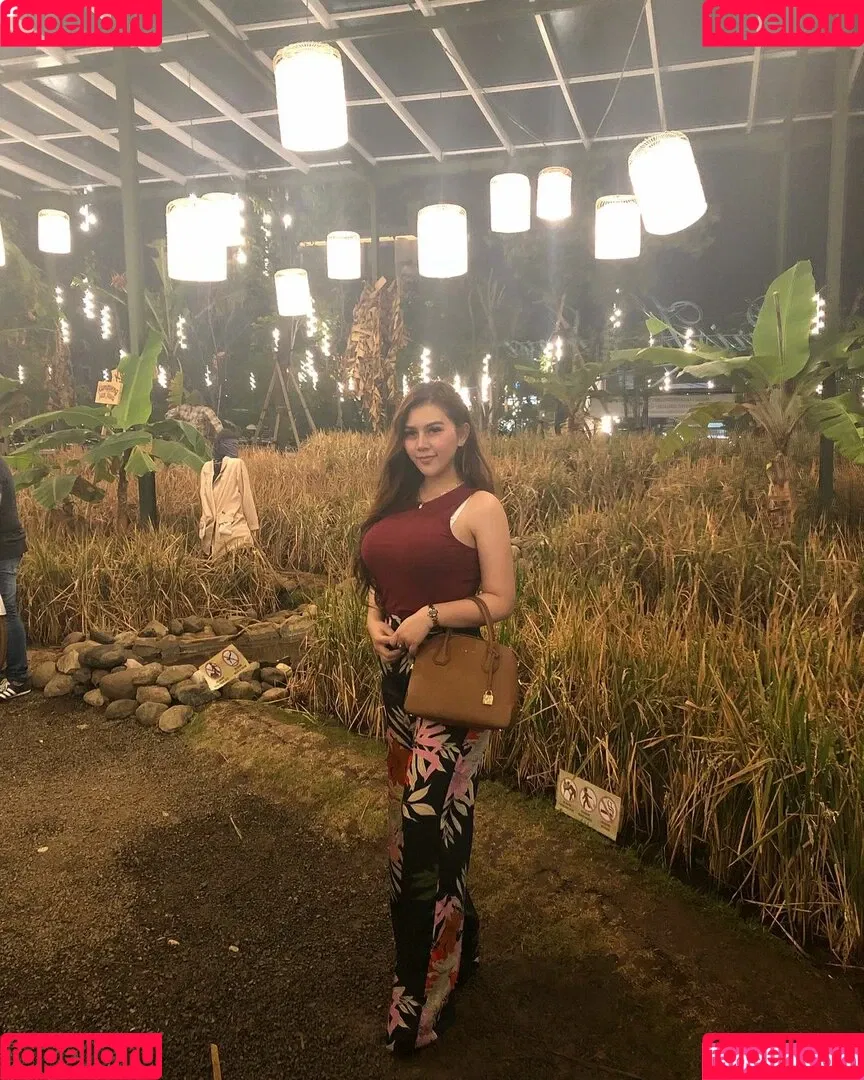 Renna Dyana Onlyfans Photo Gallery 