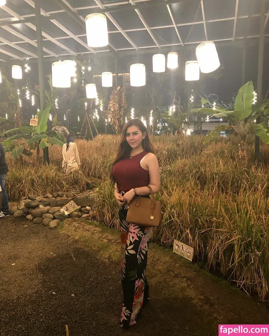 Renna Dyana Onlyfans Photo Gallery 